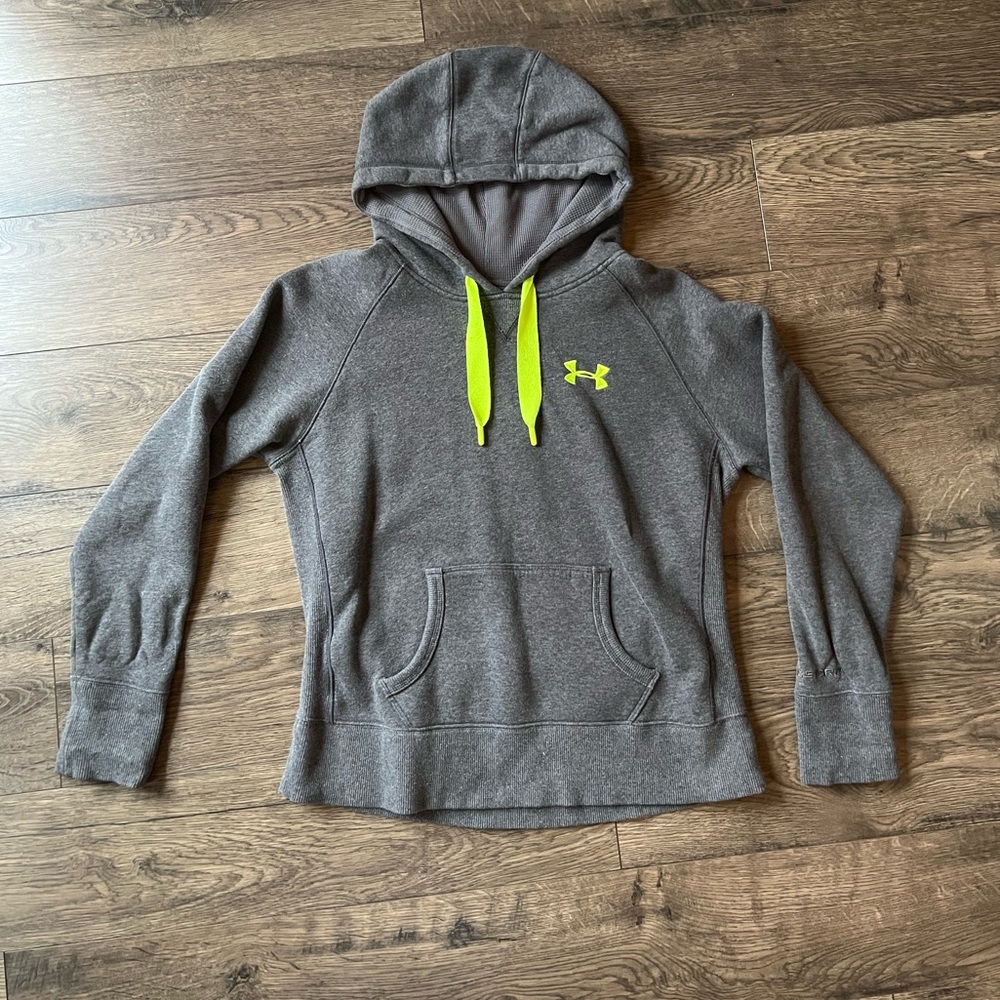 Under Armour Sweatshirt